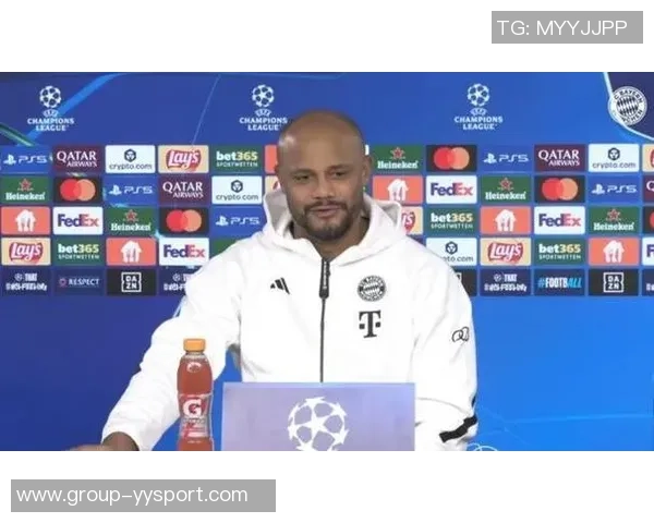 安德莱赫特主帅透露与孔帕尼会面并未讨论德卡特转会事宜