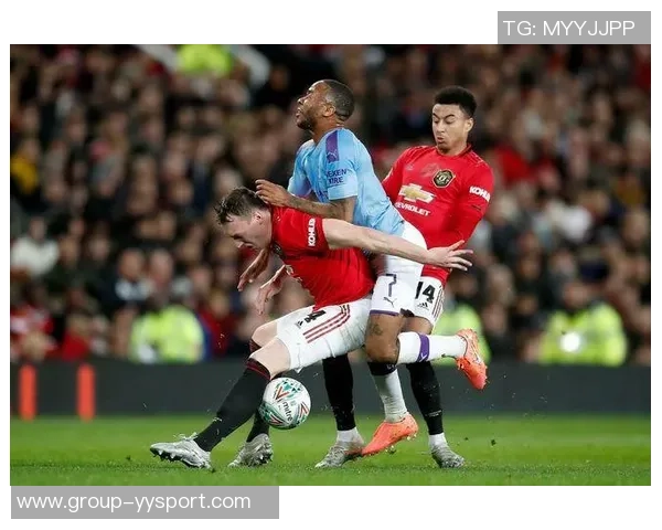 琼斯谈利马伤势恢复情况卢克肖在左中卫位置展现出良好状态