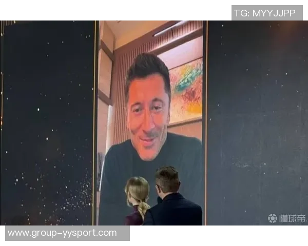 费内巴切为莱万提供一年半合同莱万希望获得两年半合同的愿望未能实现